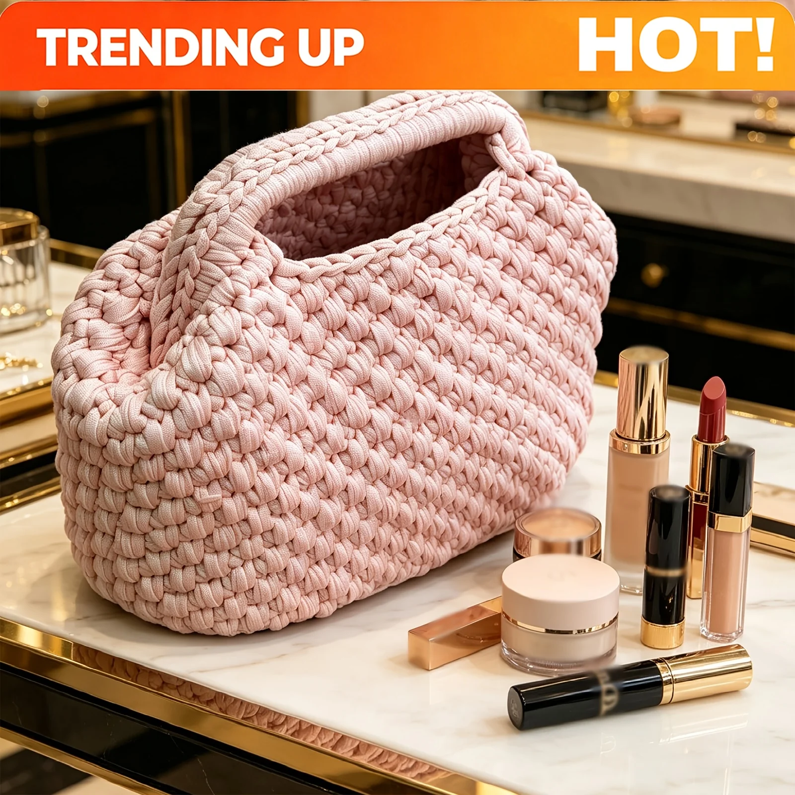Ladies' Hand-knitted Handbag: A Casual and Vacation-style Woven Summer Beach Clutch. Featuring a Unique Hand-knitted Design, It