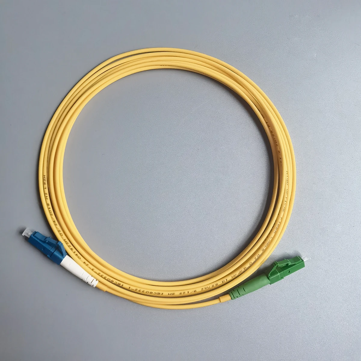 Cable Fibra Optica Indoor FTTH Single Mode LC/APC To LC/UPC Communication Optical Fiber Diameter 2mm 3M Optical Patch Cable