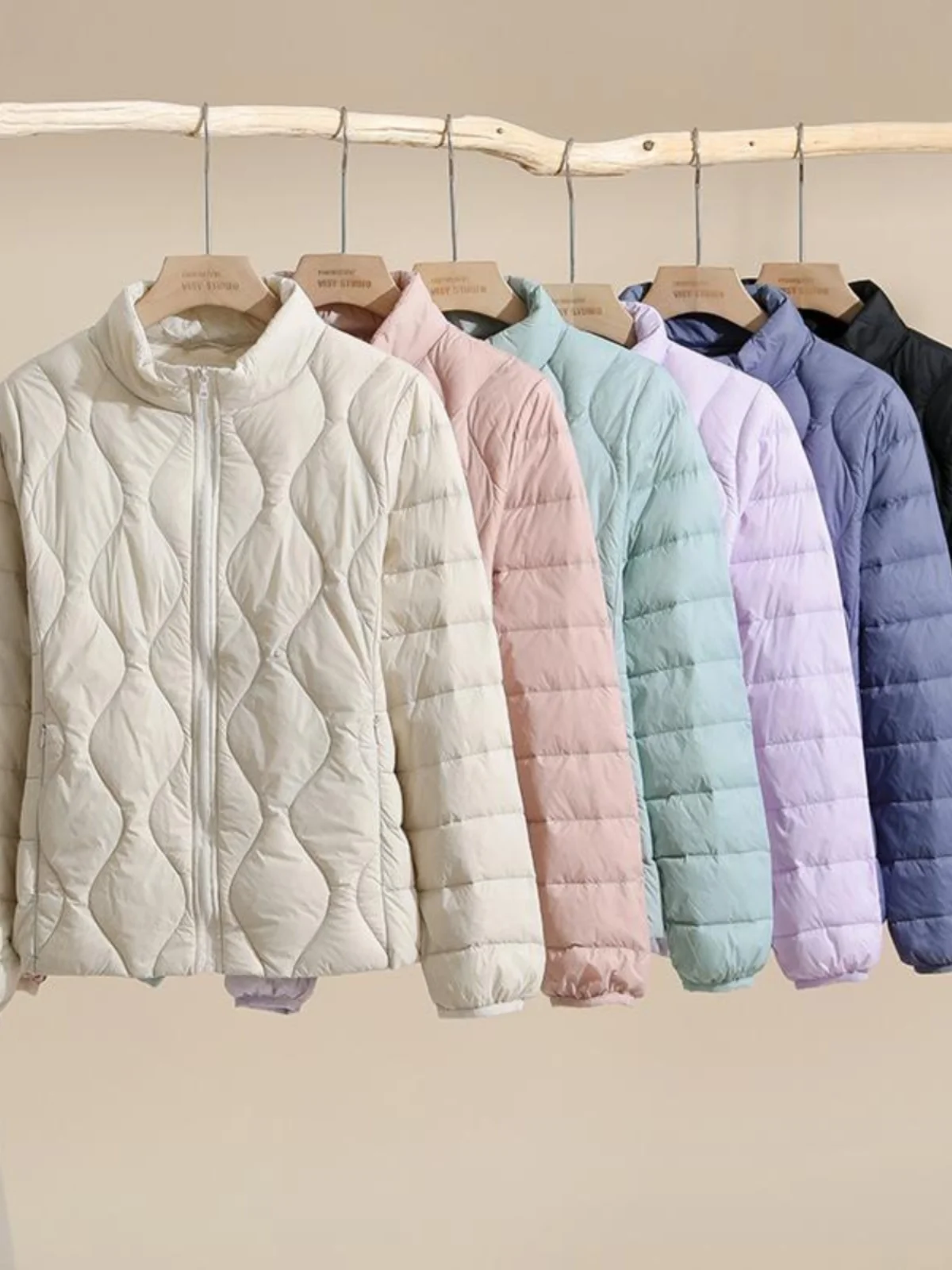 

Новинка 2023 года, женский легкий компактный пуховик, теплый пуховик с белым утиным пером, корейская приталенная куртка на молнии для путешествий