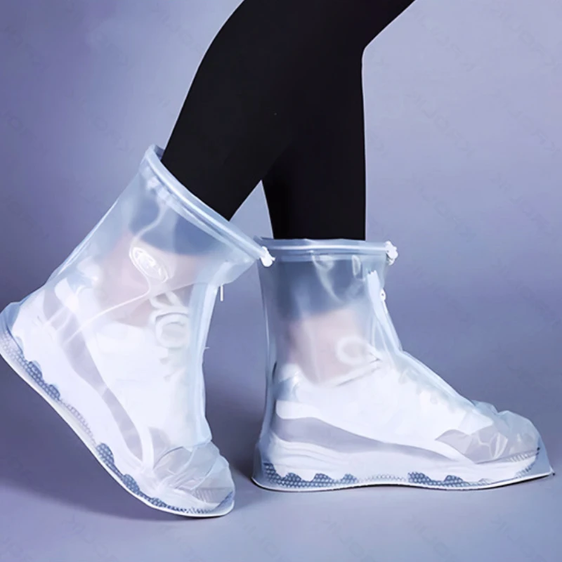 2PCS of Non - slip Waterproof Shoe Covers PVC Silicone Sole Reusable for Rain & Snow Multiple sizes Unisex White