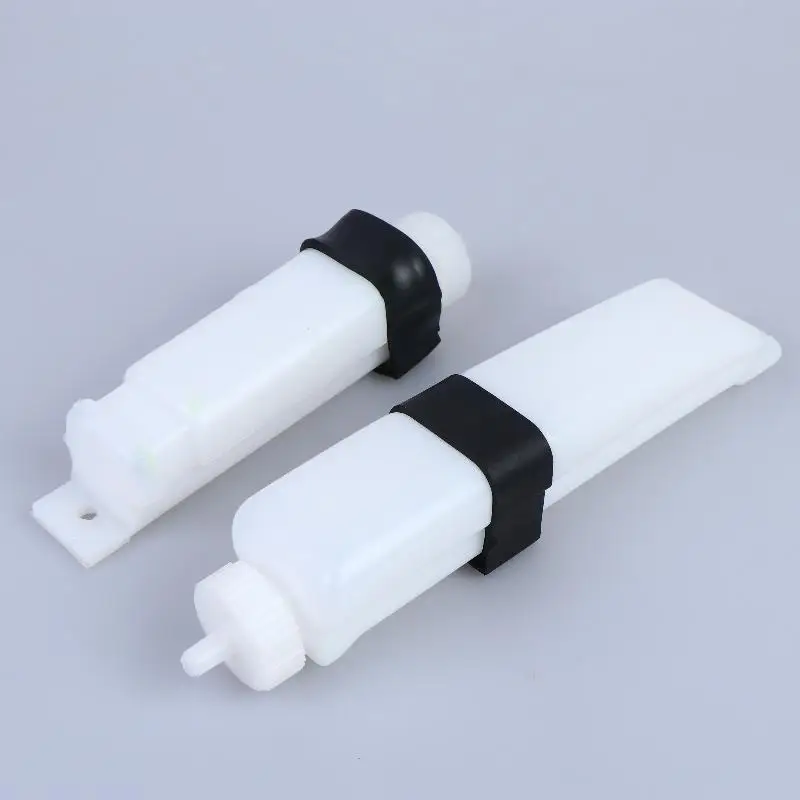 Universal Motorcycle Antifreeze Overflow Reservoir 200cc 300cc Heat Resistant for Off-Road Motorcycle ATV UTV Modification