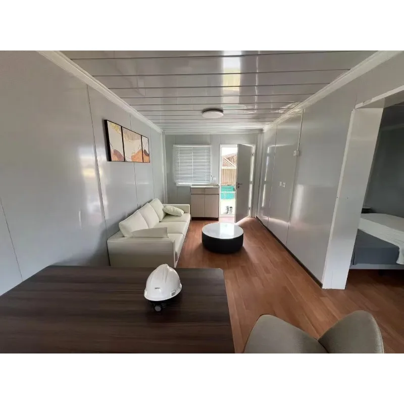 Portable Modular Living Tiny Mobile Home Prefab Detachable Container House High Quality Dormitory With Bathroom and Toilet