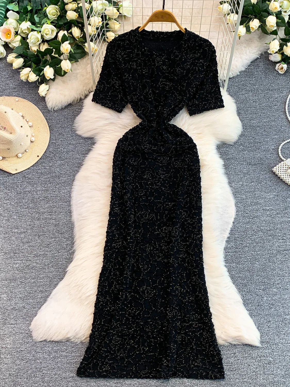 Elegant Short Sleeve Knitted Dress with Tassel Bright Thread Women's Fashion High Waist A-Line Dress Luxury Minimalist Style