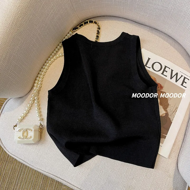 Summer Women Tank tops Luxury Designer Sleeveless Top Women Clothes Korean Fashion Girl Embroidered High end Sling Camls