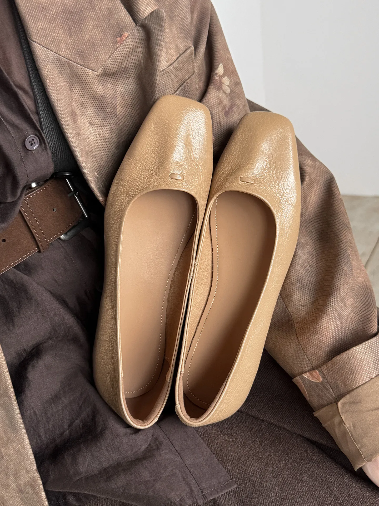 Comfortable Soft Leather Spring Summer New Style Women's Single Shoes Low Heel Slope Heel Soft Bottom Not Tired Feet Bean Bea...