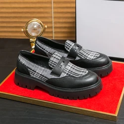 New Men Business loafers Black Thick soled Wear resistant Leather Shoes European style One Step Fashion Dress Shoes Size 38-46