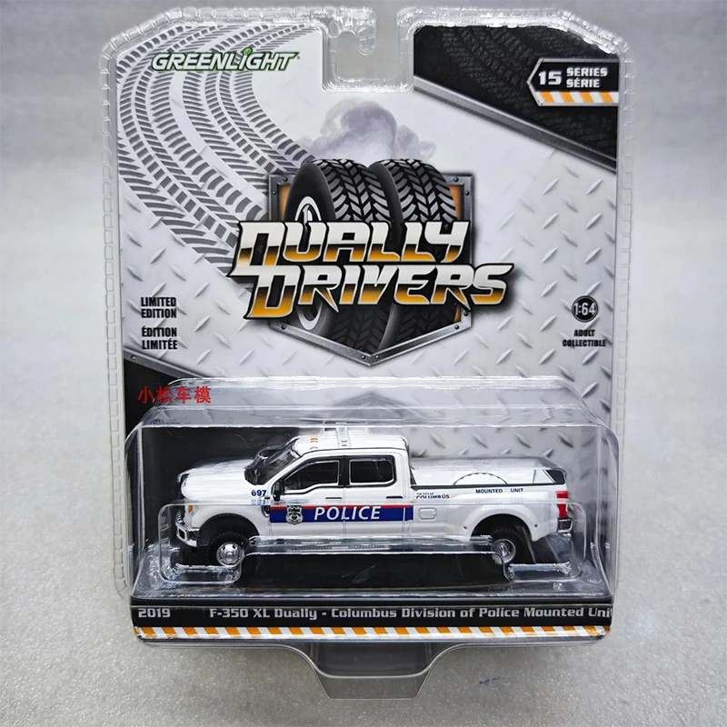 Greenlight 1:64 F-350 شنت الشرطة سيلفرادو 3500 سلسلة محرك مزدوج الإنقاذ مركبة سبيكة يموت الصب نموذج جمع الحلي