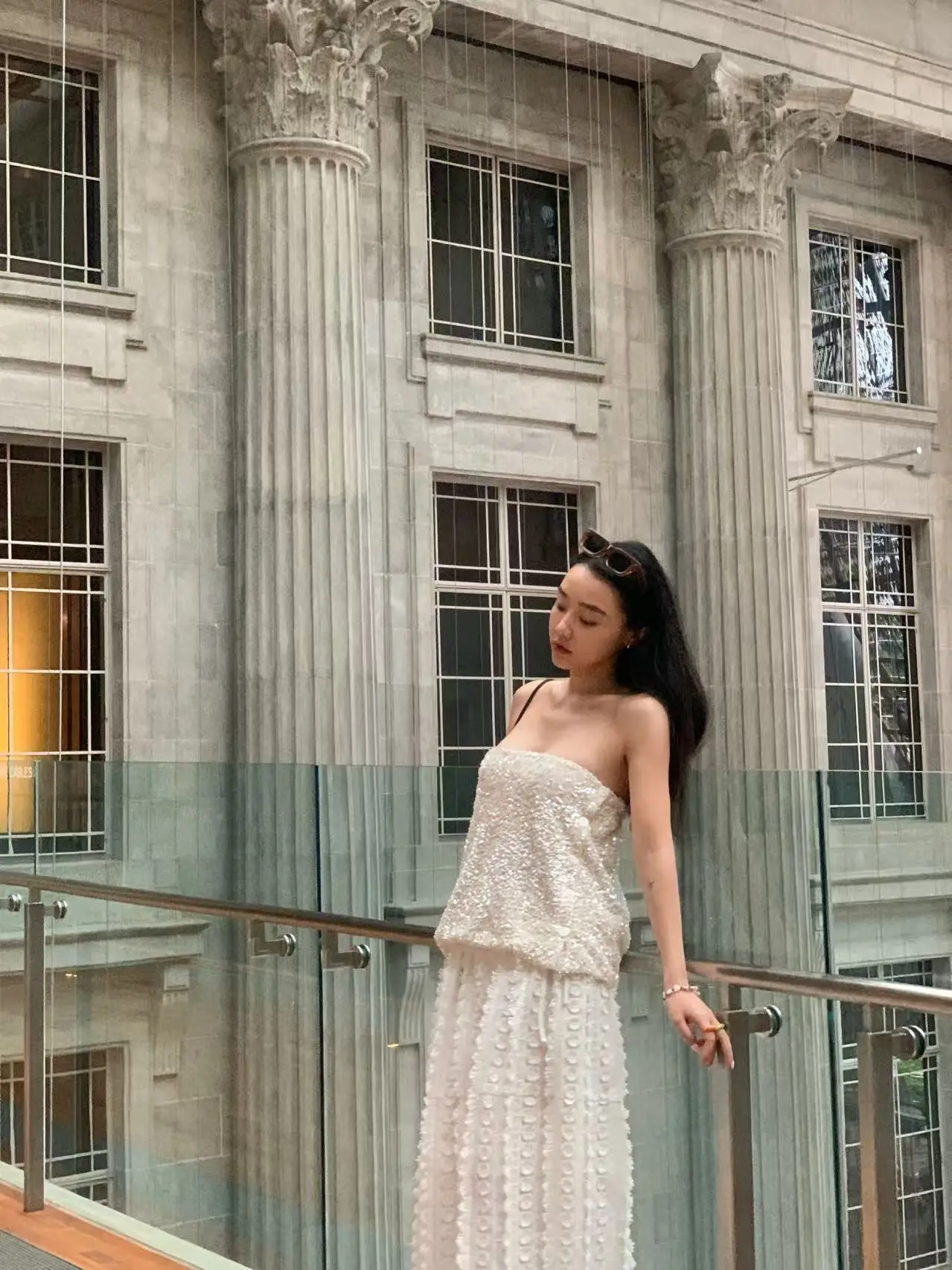 

Retrii Original Design l Cut ter Women's Sequin Skirt Holiday Sle oulder Bared Top Glittering Chic Commute ...