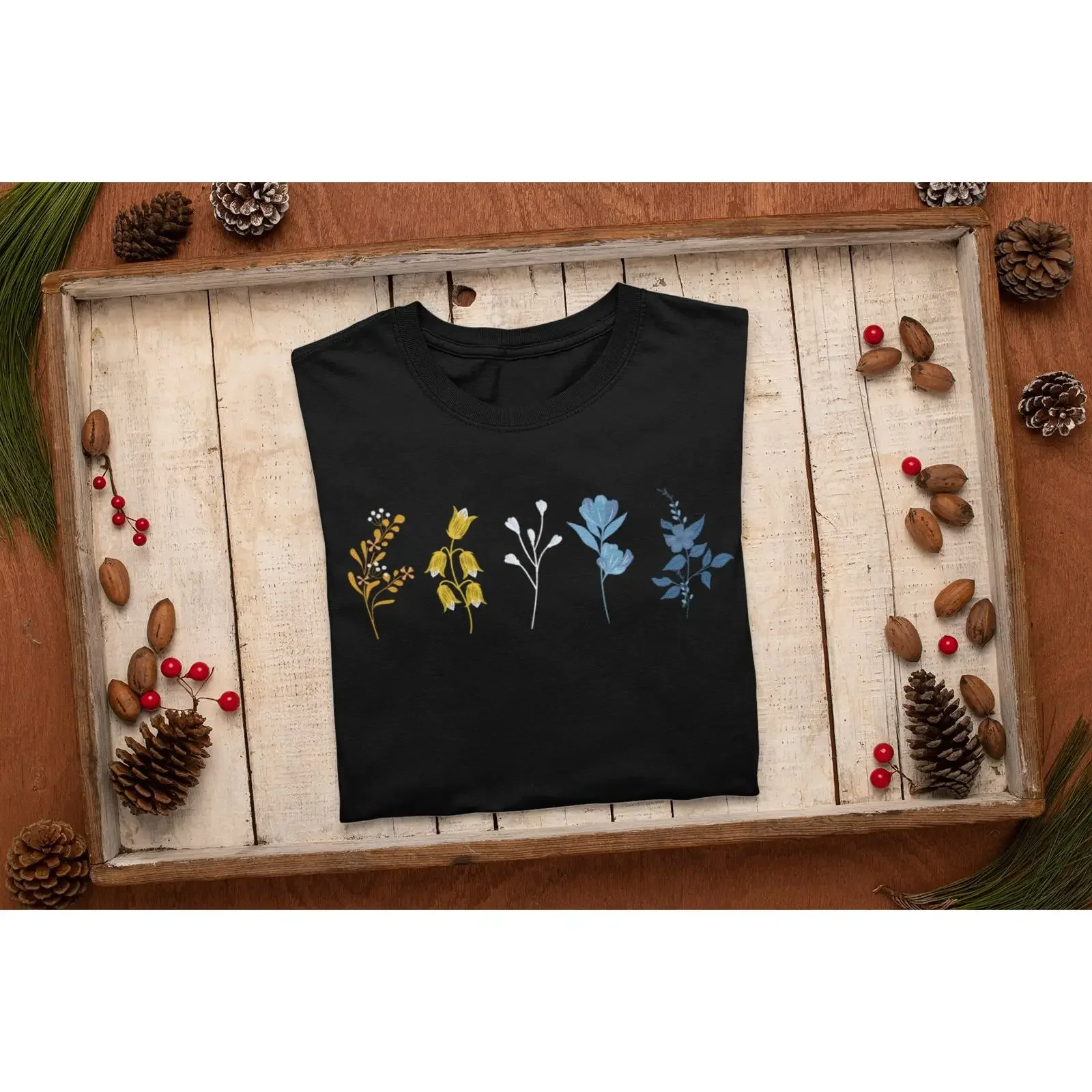 Aroace Wildflower T Shirt Boho Aro Ace Flag Floral Subtle LGBTQ Aromantic Asexual Pride Month Adult Gender Neutral vintage