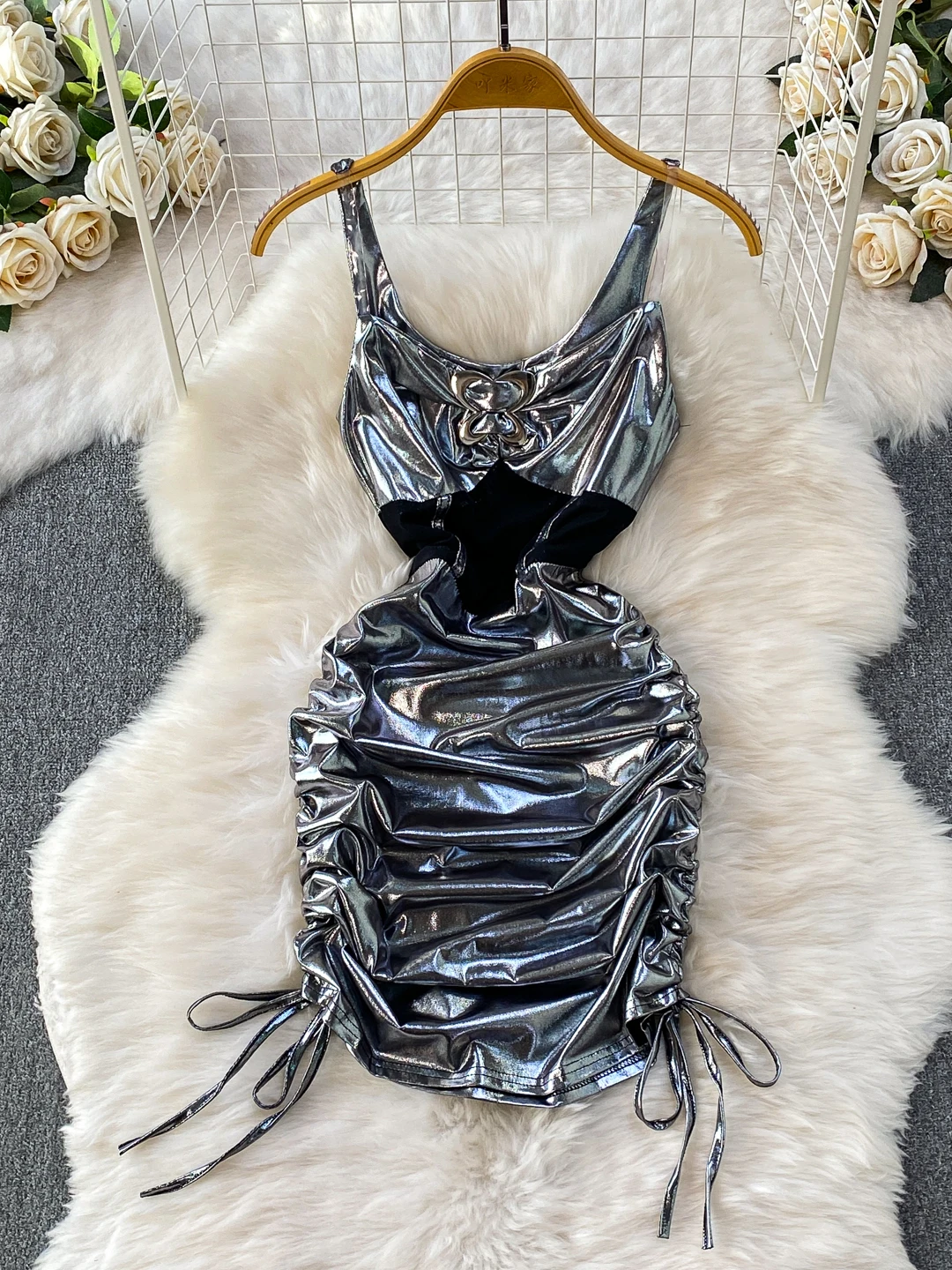 Sweet Cool Metal Feel V-Neck Strap Dress Women's Sexy Hollow out Mesh Waist Cinching Slimming Drawstring Butt Lifting Skirt