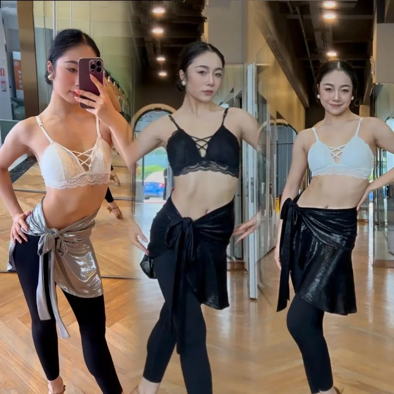 

Платье для латинских танцев по индивидуальному заказу, тренировочный наряд, обучающий класс, черно-белое серебряное кружево, искусственная кожа, полуюбка на шнуровке