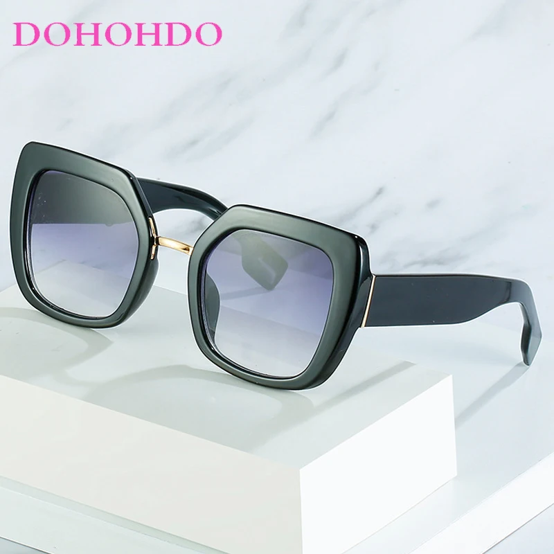 

Luxury Fashion Oversized Square Frame Sun Glasses Male Women Brand Designer Sunglass Outdoor Traveling Driving Shades UV400 Очки