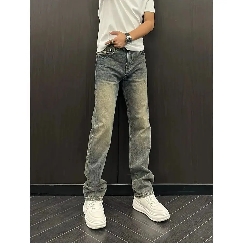 กางเกงยีนส์ผู้ชายสไตล์วินเทจ คอลเลคชั่นฤดูใบไม้ผลิ/ฤดูร้อน 2025 ดีไซน์เนอร์แบรนด์หรู เรียบง่าย สไตล์คาวบอย ทรงตรง ยืดหยุ่น กระชับรูปร่าง