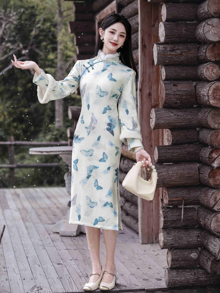 2025 Autunno Nuovo Stile Cinese Retro Temperamento Elegante Cheongsam Migliorato Abito da Donna Inverno Farfalla Stampato Migliorato Qipao
