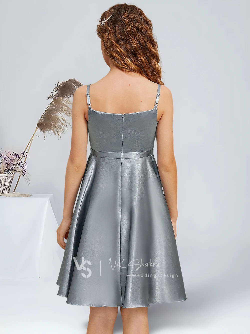 Elegant A-Line V-Neck Knee-Length Stretch Satin Junior Bridesmaid Dresses Dusty Blue Charming Flower Girl Dresses Party Wedding