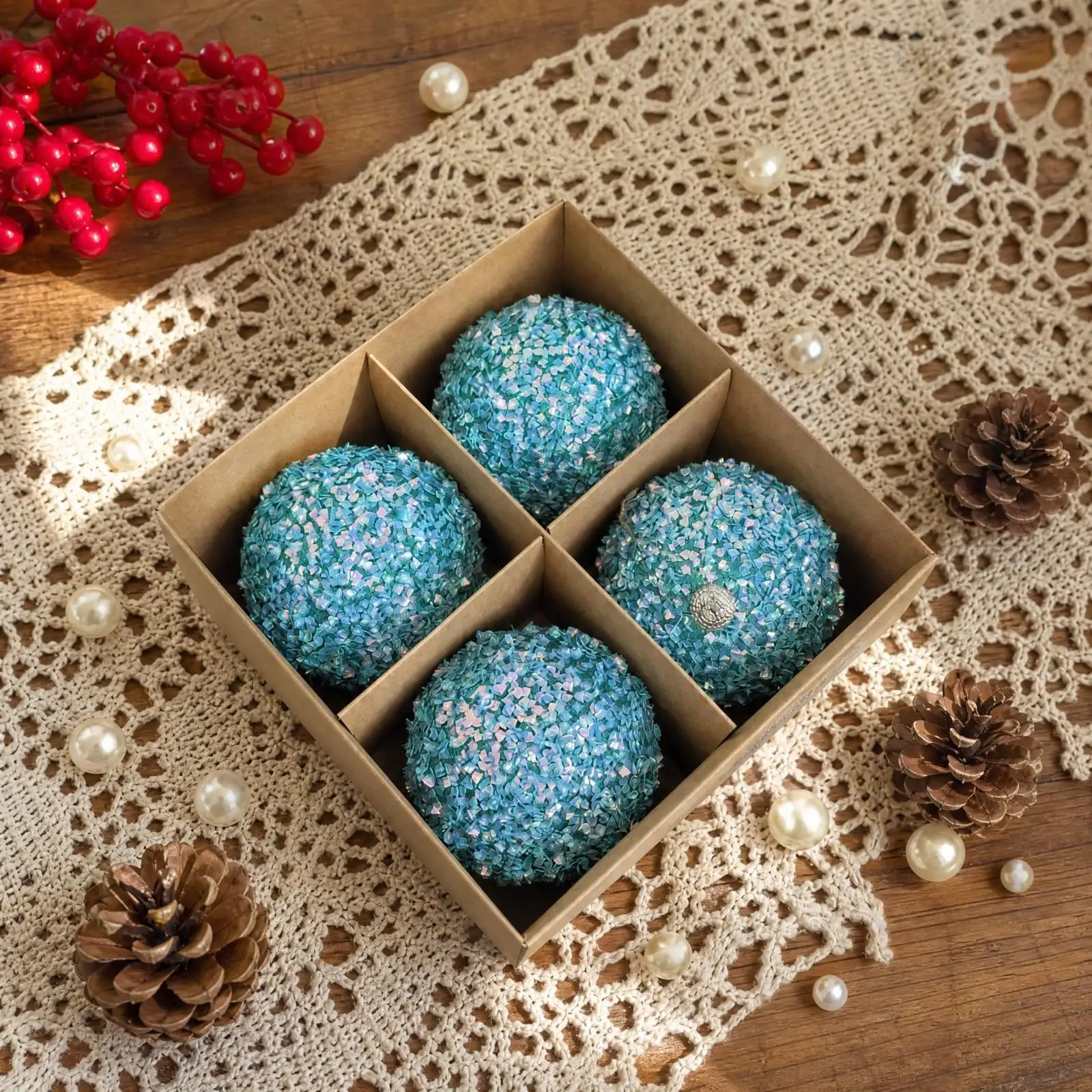 Reflective Sequin Christmas Tree Sphere Ornament with Cap Loop for Festive Winter Decorations
