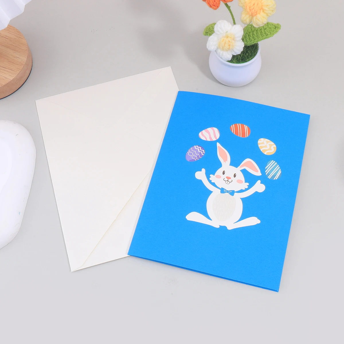 

Creative floral rabbit pattern greeting card,3D handcrafted paper carving blessing thank you card envelope,Easter gift