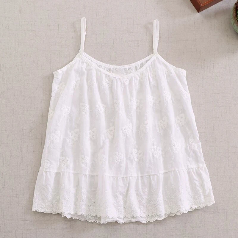 Sweet and Fresh Mori Girl Japanese-Style Embroidered Camisole, Loose Lace Patchwork Layered Inner Wear Camisole Top