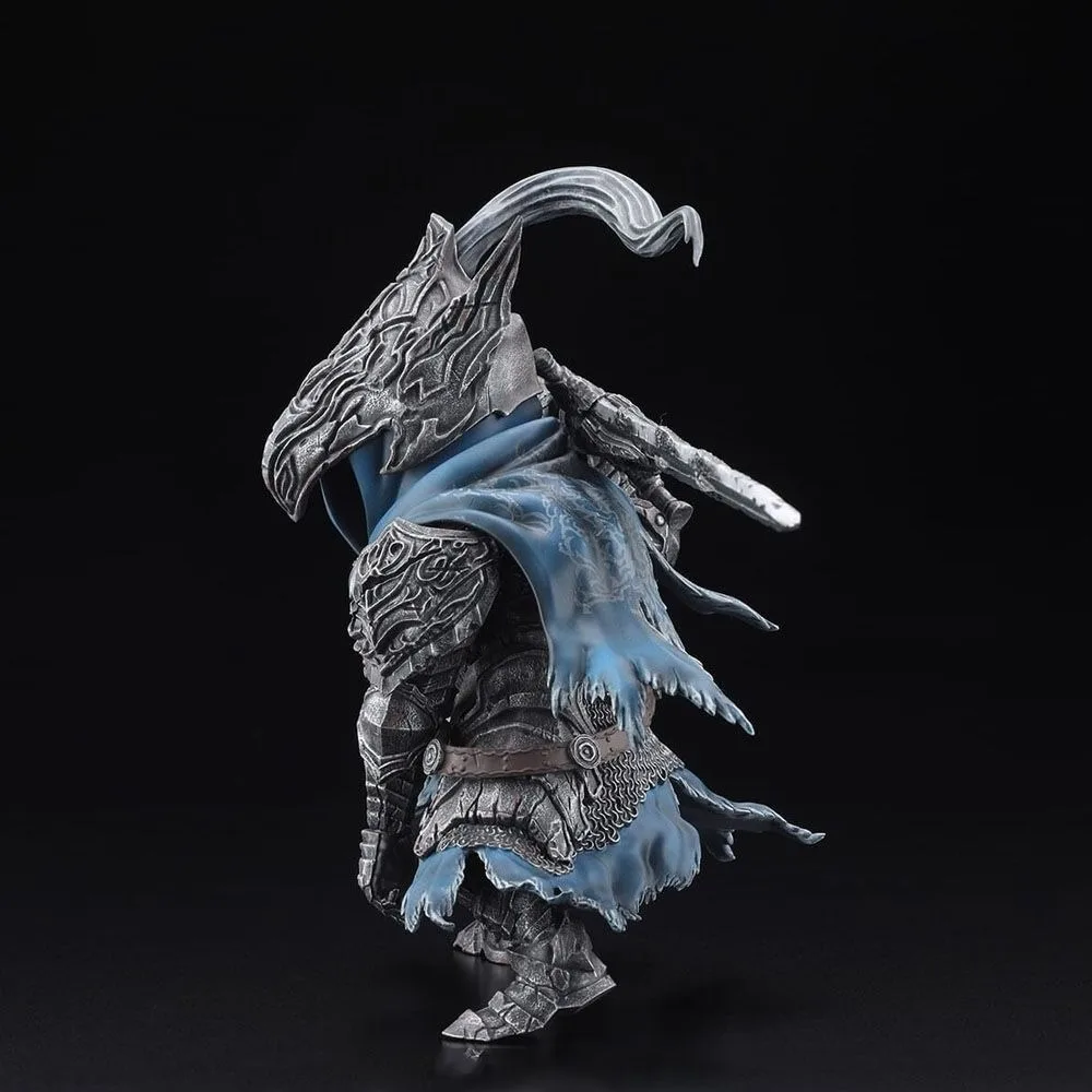 15cm Artorias Figure The Abysswalker Four Knights Under The King Game PVC Cute Action Figure Desktop Ornament Model Crafts Gifts