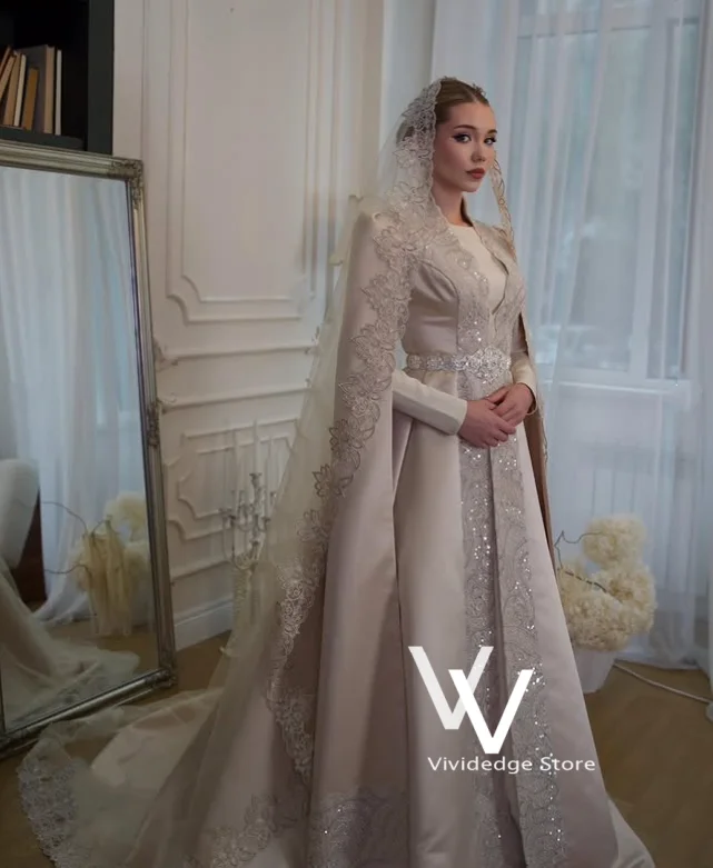 Luxurious Albania Traditional Bride Gown Champagne Kaftan Long Sleeves Lace Sequins Elegant Women’s Wedding Dress Customized