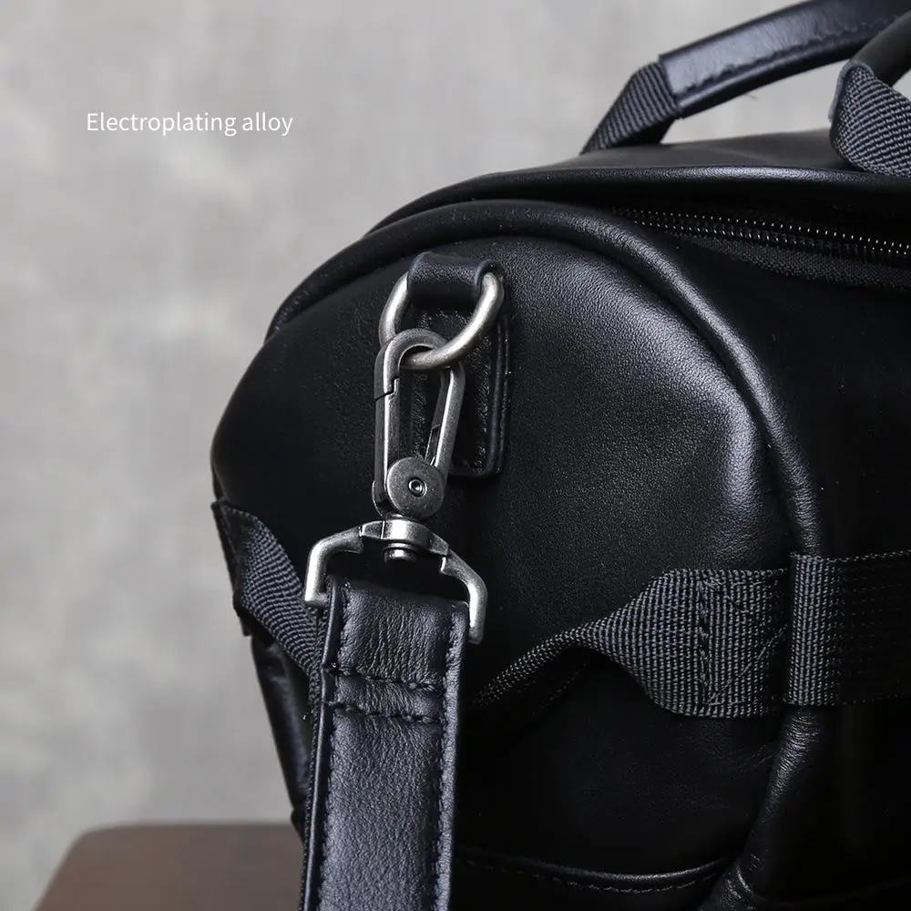 Unisex Casual Echtleder Umhängetasche aus Vollnarben-Rindsleder Schultertasche mit Großer Kapazität Sportliche Zylindertasche – Detail 7