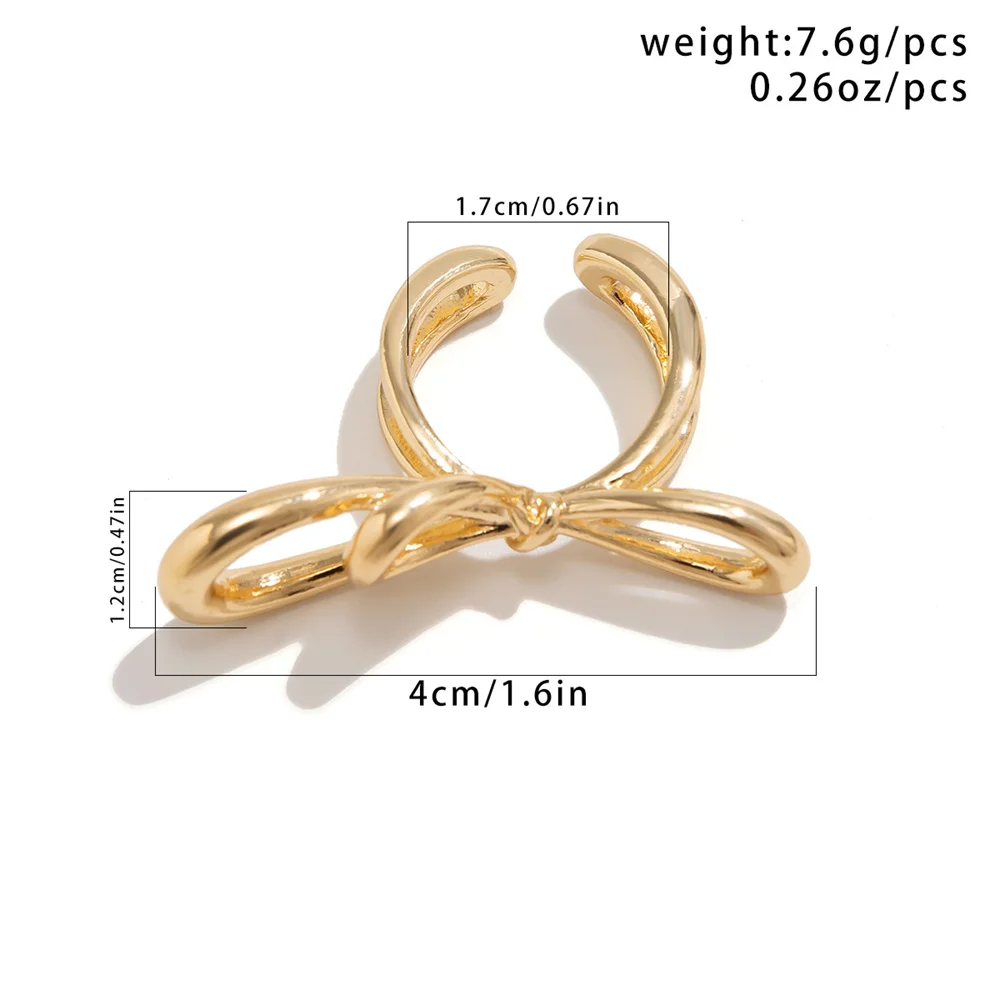 Einfacher und auffälliger Ring mit Schleifenöffnung, verstellbarer Hohlring für Frauen, personalisierte und modische Accessoires für den täglichen Gebrauch. – Detail 3