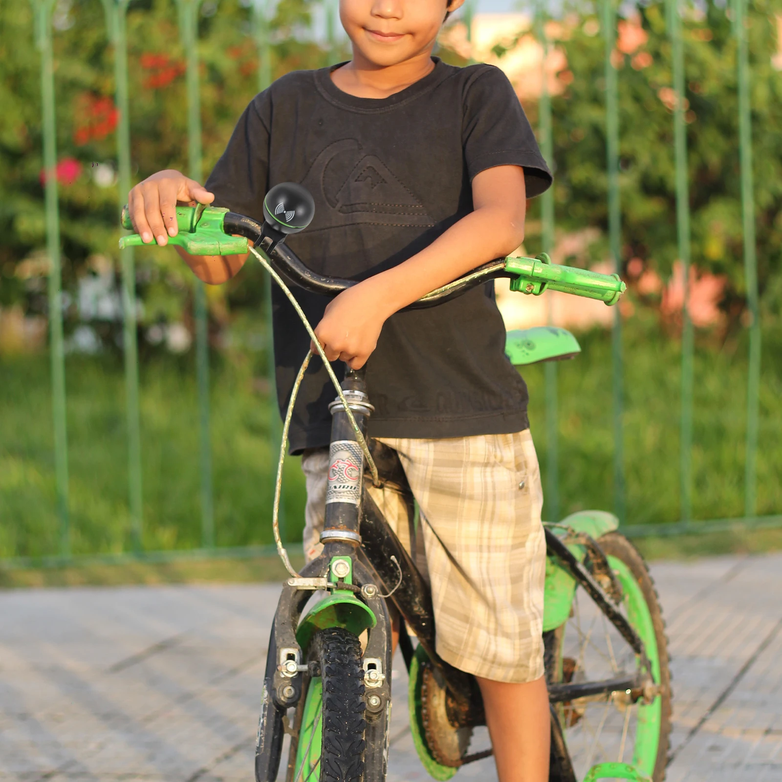 

Bicycle Bell Super Ringing Outdoor Horn Accessory Children Bike Trumpet Durable PC Silicone Easy Install Disassemble Spherical