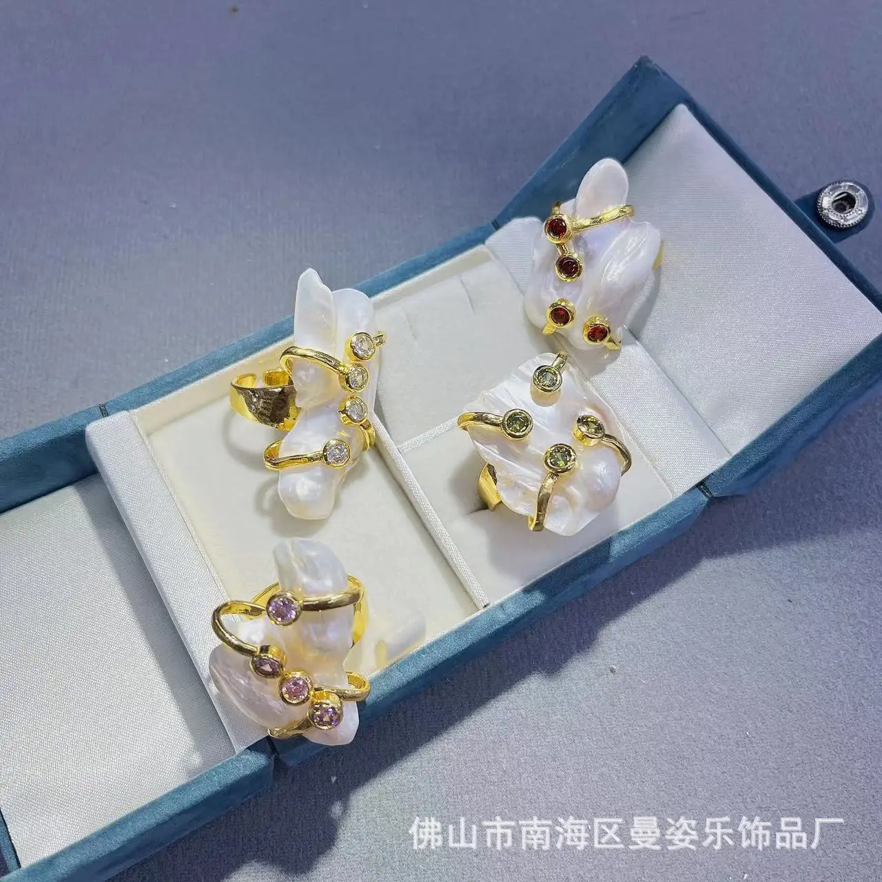 

Natural Baroque Pearl Zircon Jewelry Dot Crystal French Retro Jewelry Personality Living Ring Clothing Accessories Ring