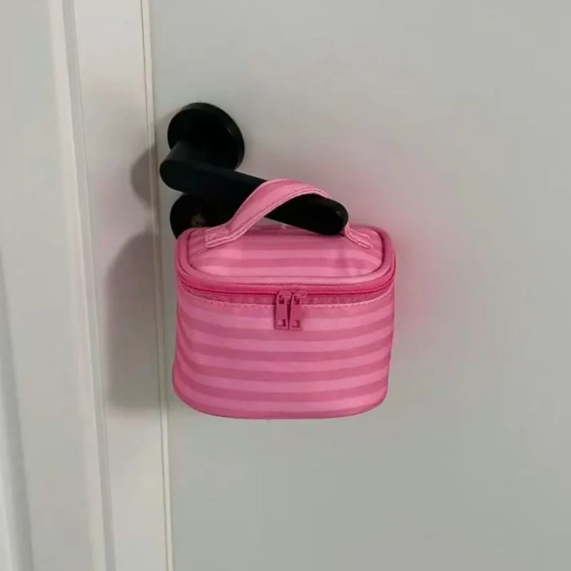 Modische Rosa Gestreifte Kosmetiktasche mit Spiegel, Damen Polka Dot Make-up-Tasche, Tragbare Reise-Lippenstift-Toilettentasche – Detail 18