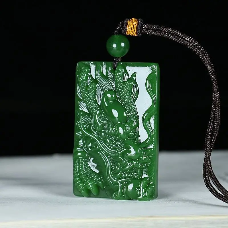 

Spinach Green Jade Dragon Head Pendant Men's and Women's Dragon Claw Simple and Versatile Pendant