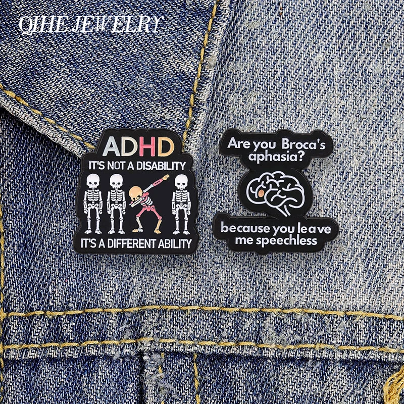 TDAH Différentes Capacités Squelette Aphasie de Broca Cerveau Broche en Émail Neurodiversité Humour Médical Broche Badge de Vêtement Bijou Cadeau