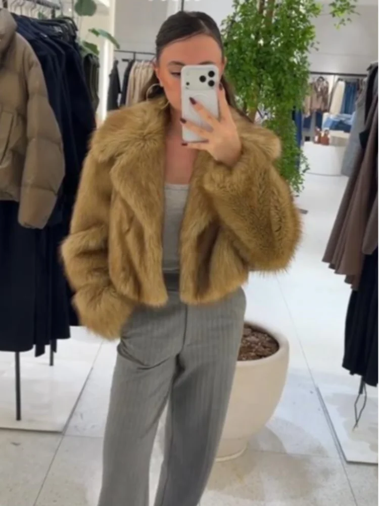 Straße Faux Pelz Kurze Frauen Mantel Elegante Lange Hülse Drehen-unten Kragen Taste Weibliche Outwear 2025, Herbst Winter Dame jacke Neue