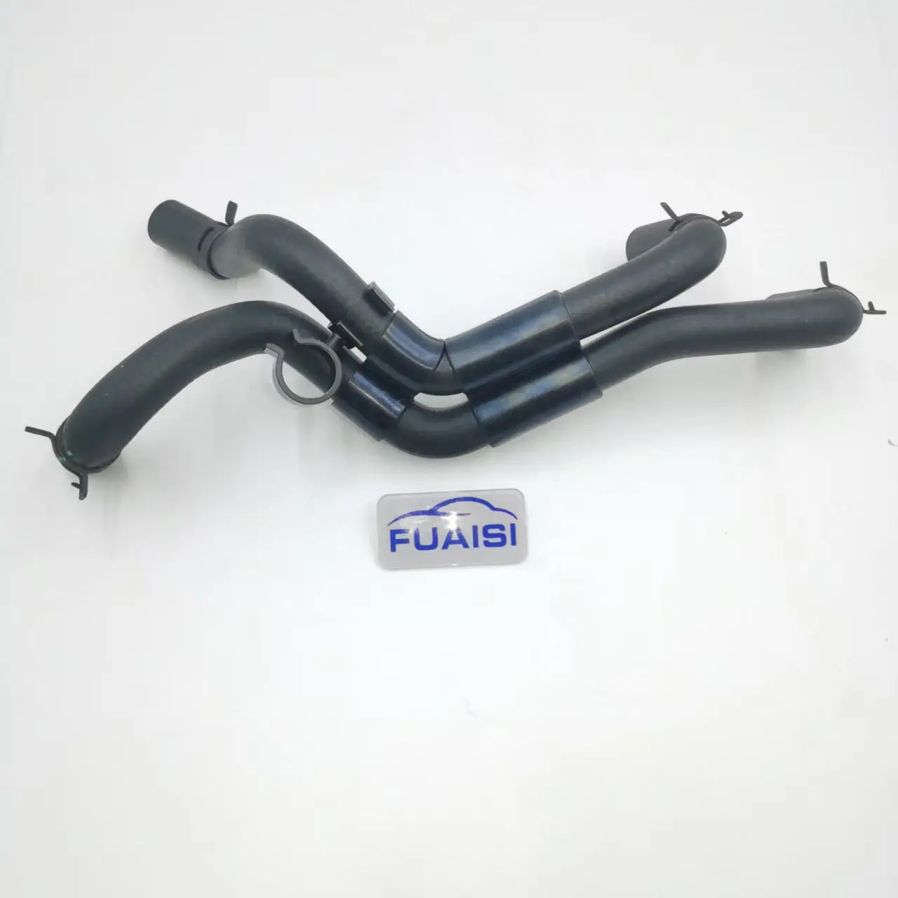 Engine Oil Cooler Inlet And Outlet Water Connection Pipe 1041050GH030 For JAC X7