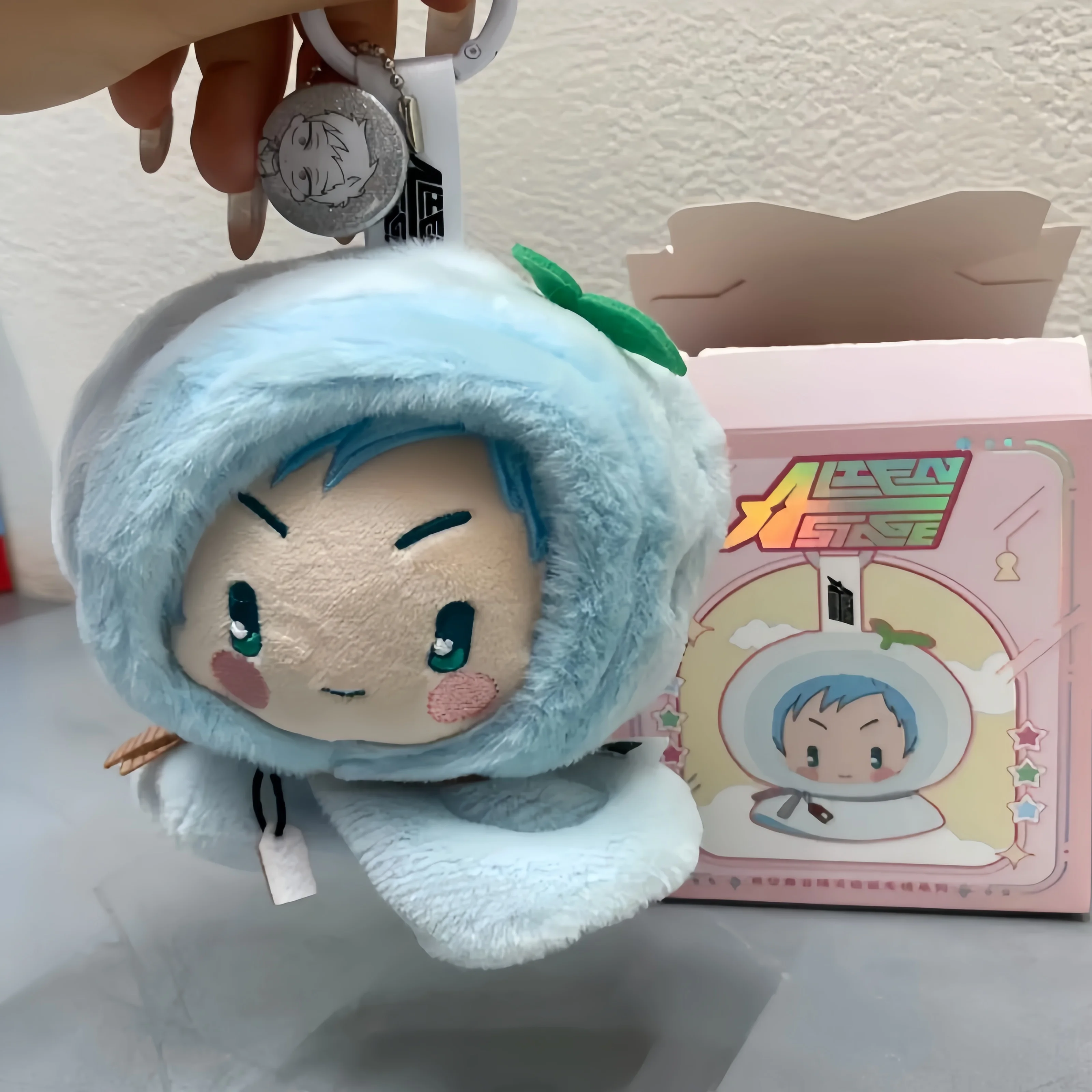 

Neselling Genuine Stock Forest Rain Man Valley Alien Stage Sunny Day Doll Series Surprise Blind Box Trendy Play Pendant Gifts To