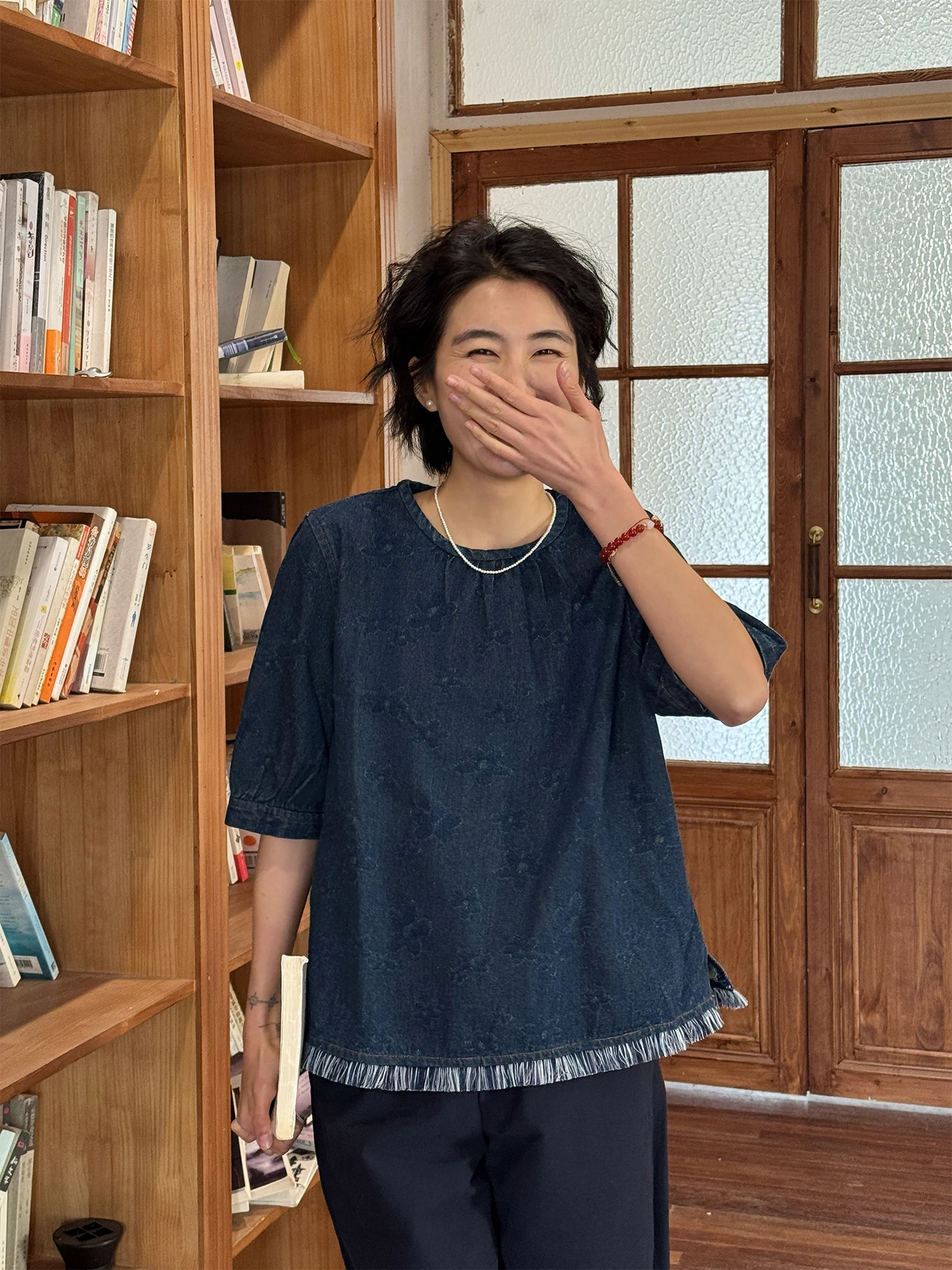 

Langqing Retro Denim ort Sve T-irt Women's round Ne irt Floral Embroidery Spring Summer New Sle Loose Fit Cotton...