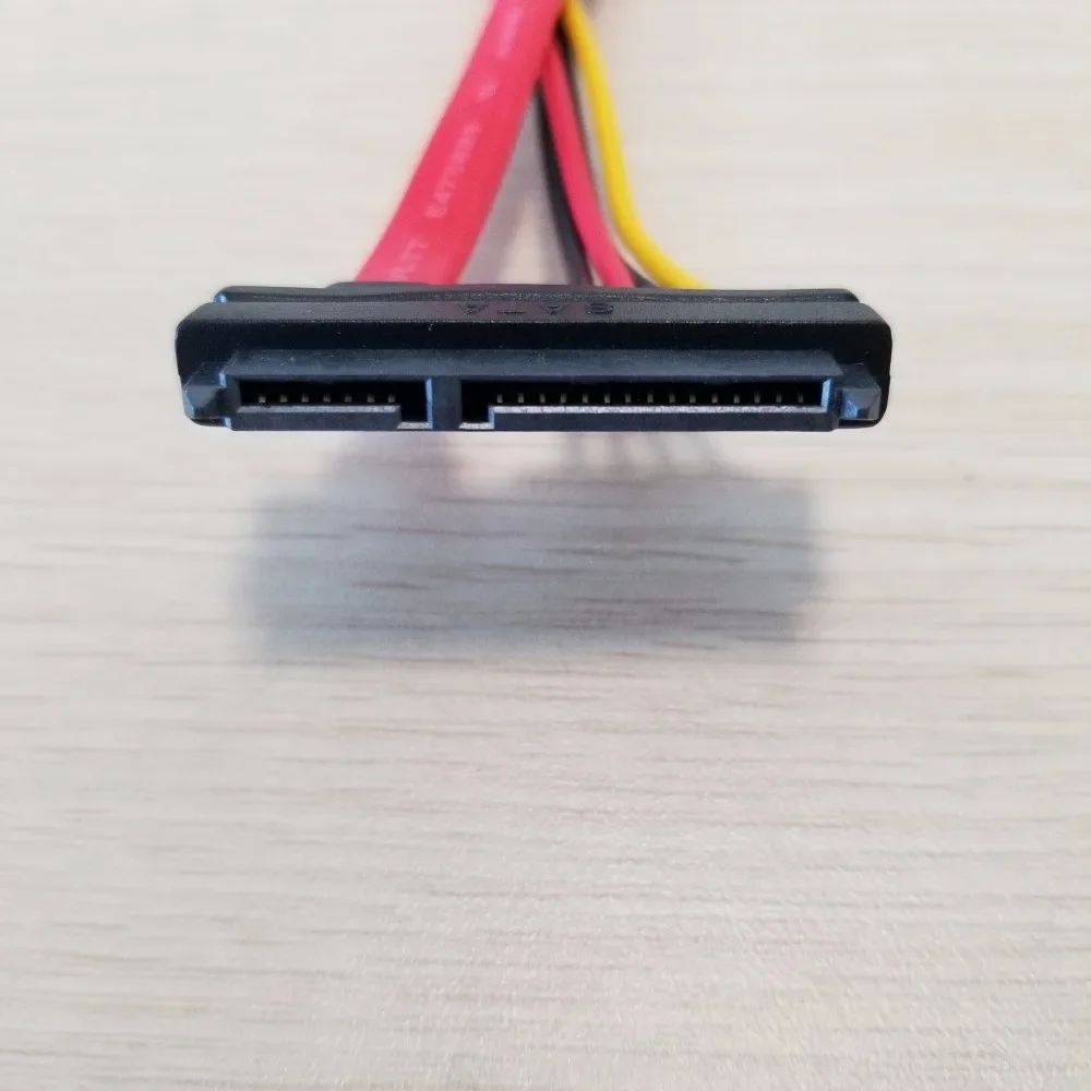 7 + 15 Pin 22Pin 7Pin + 15 Pin adattatore SATA a 4Pin alimentatore Splitter cavo dati di estensione per disco rigido PC fai da te