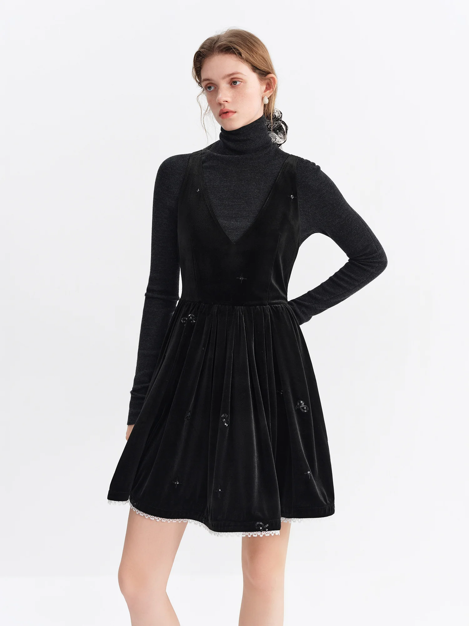 فستان FSLE براقة من المخمل مزين بالترتر للنساء لخريف وشتاء 2025 فساتين قصيرة جديدة رائعة على شكل حرف a على الطراز الفرنسي الأنيق #3