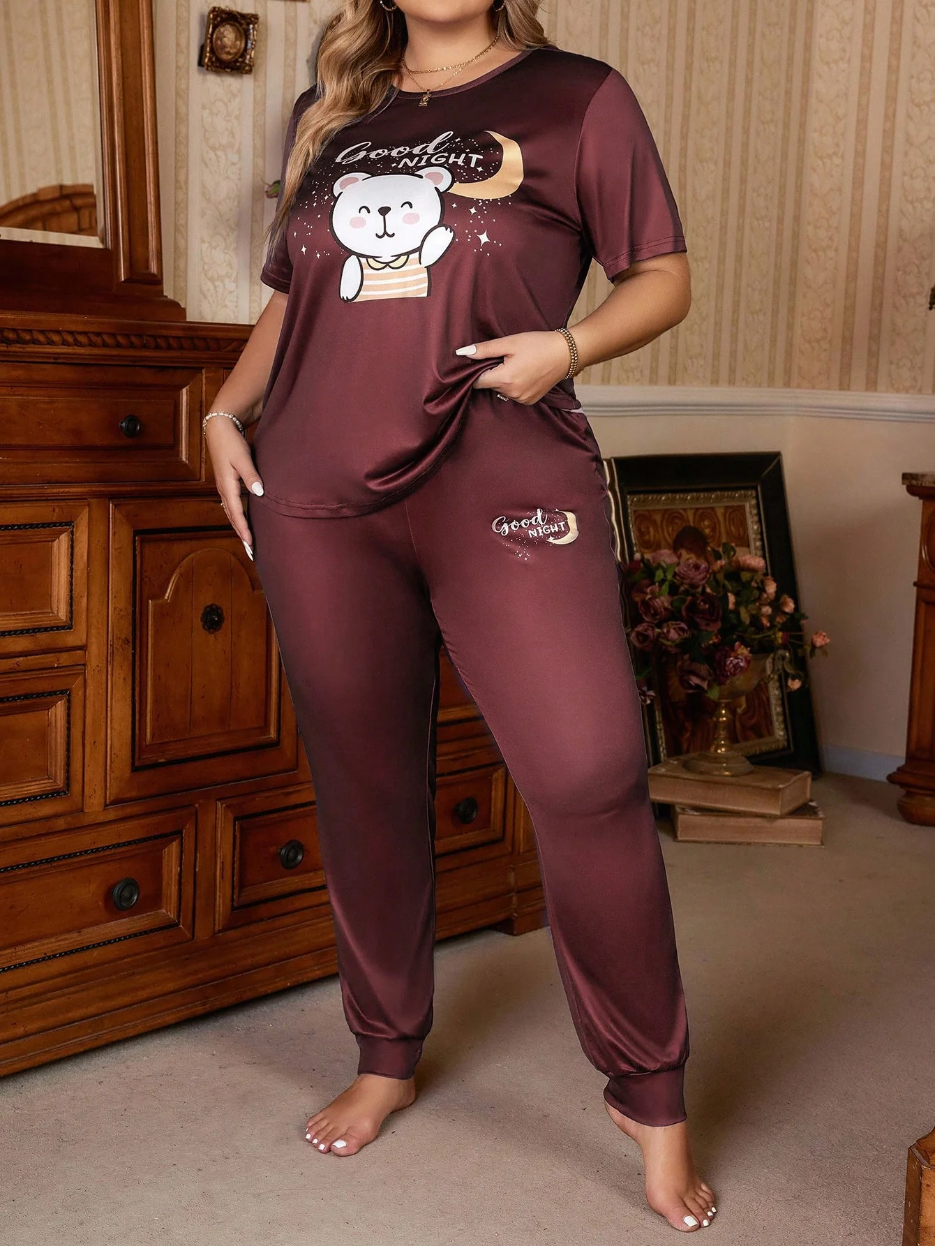 2-piece set of oversized women\'s pajamas and home clothing casual printed red short sleeved top and pants