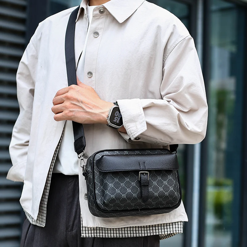New trendy diamond patterned men's leather shoulder bag, high-quality business crossbody bag, messenger bag small square bag