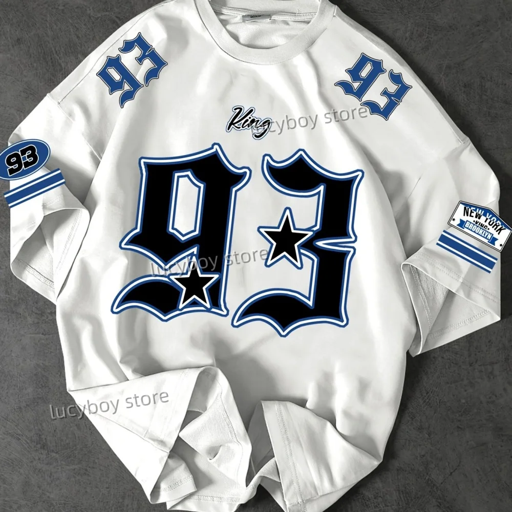 2025 НОВАЯ мужская спортивная одежда с круглым вырезом, гоночная футбольная футболка, мужская футболка KING NO.93 с короткими рукавами и принтом, винтажные повседневные топы, мужская одежда 2025 НОВАЯ мужская спортивная одежда с круглым вырезом, гоночная футбольная футболка, мужская футболка KING NO.93 с короткими рукавами и принтом, винтажные повседневные топы, мужская одежда