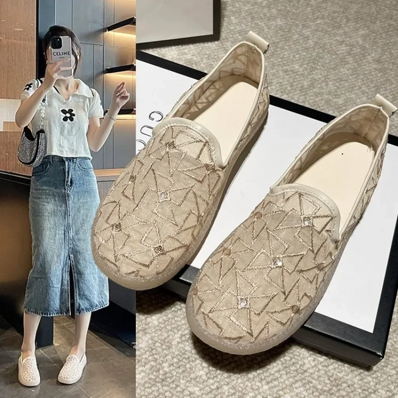 

2024 Summer Women Loafers Straw Women Sneakers Hollow Mesh Flat Shoes Ladies Casual Comfort Slip on Lazy Shoes Female