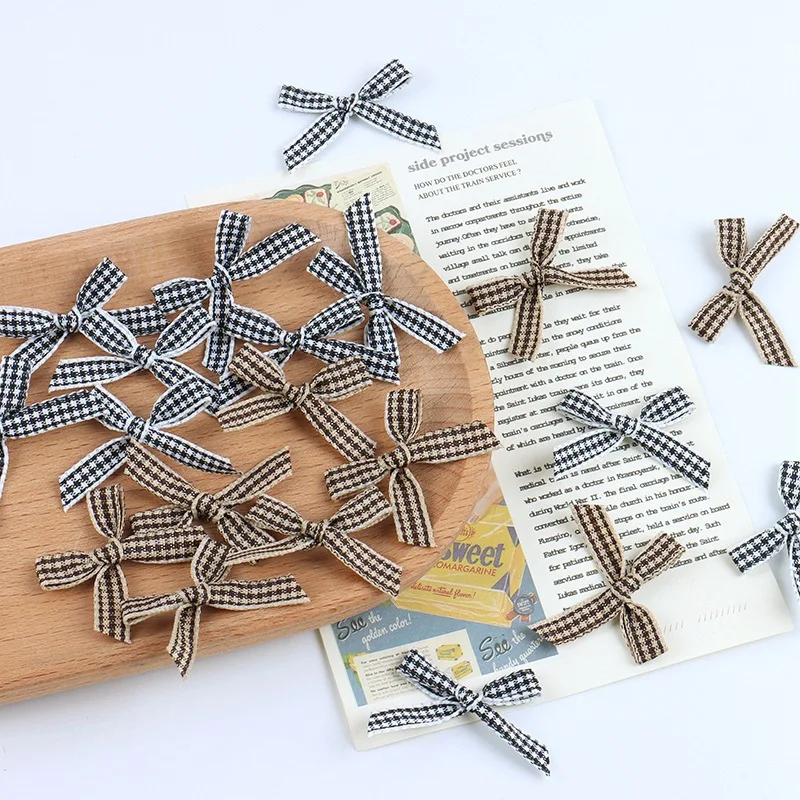 50 Stück/Lot Mini-Karo-Schleifenbänder, karierte Gingham-Schleifen für DIY-Nähprojekte, Hochzeitsdekoration, Haarnadeln und Kleidungszubehör – Detail 7