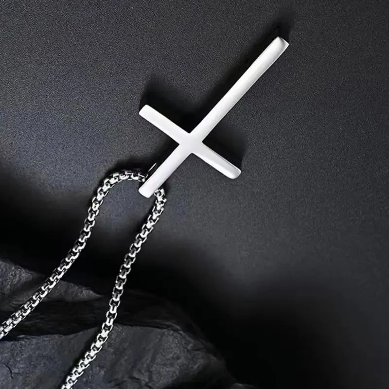 

New Hip Hop Trend Cross Pendant Necklace for Men Punk Silver Color Titanium Steel Chain Versatile Street Jewelry Accessories