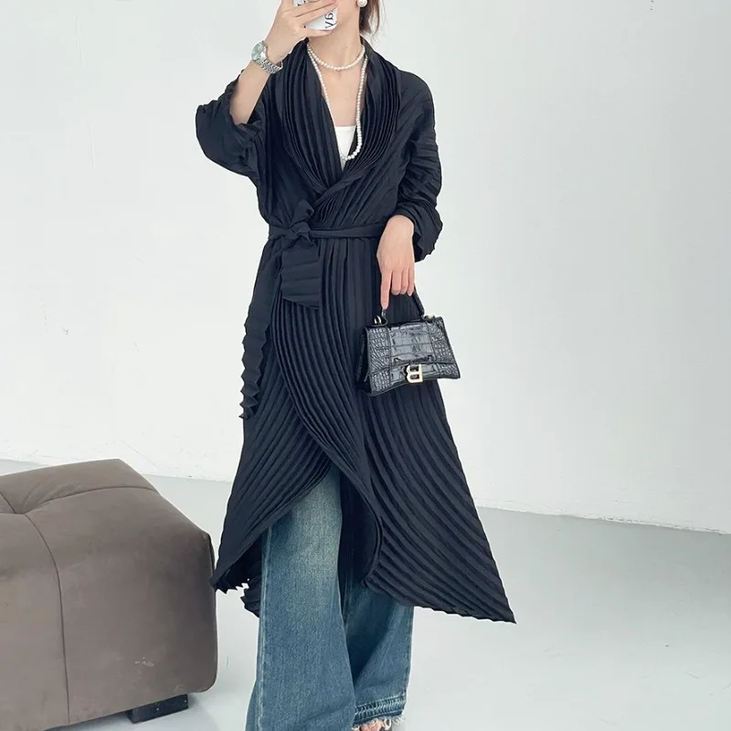 

Miyake осенний новый женский плиссированный плащ с длинными рукавами, простая длинная куртка, кардиган на шнуровке, большой размер, эластичная европейская одежда