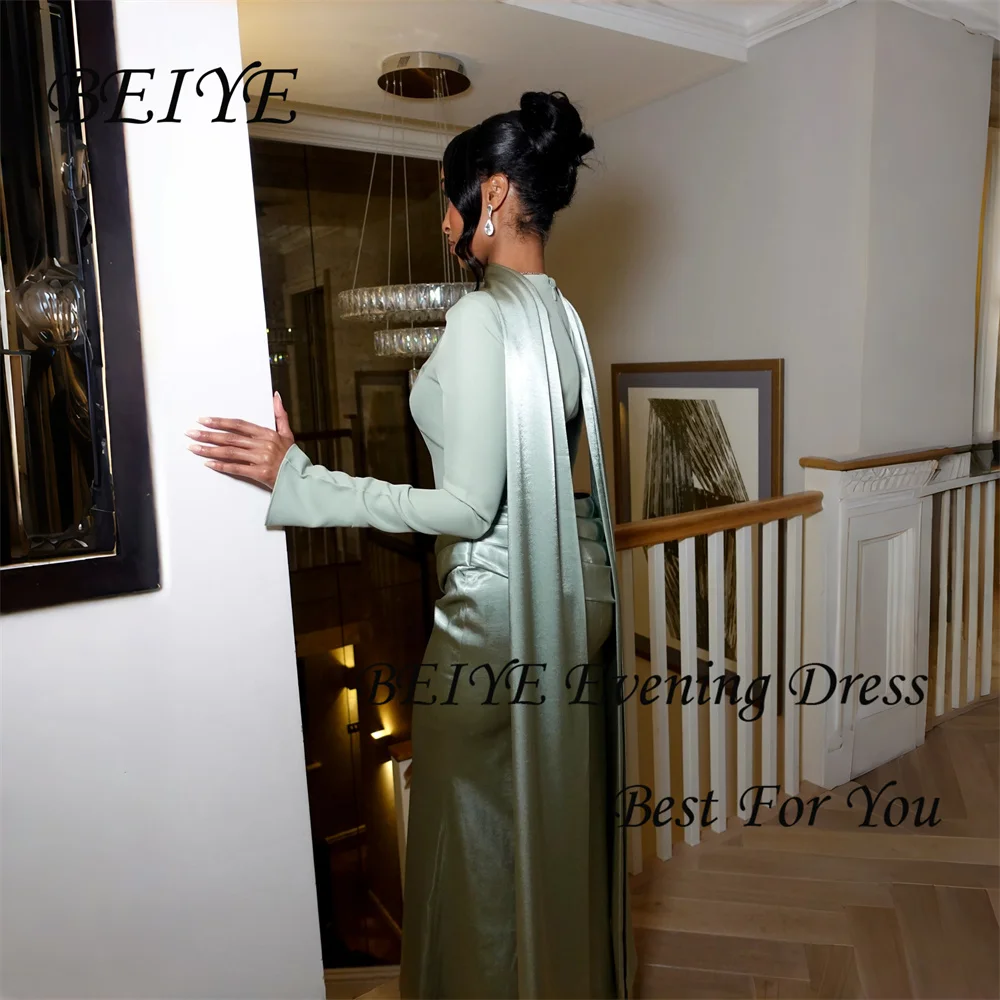 BEIYE Vintage Green Satin Long Sleeves Sheath Women's Formal Evening Gowns 2026 O-Neck Prom Dress Pleat Party Gown Customized image 2