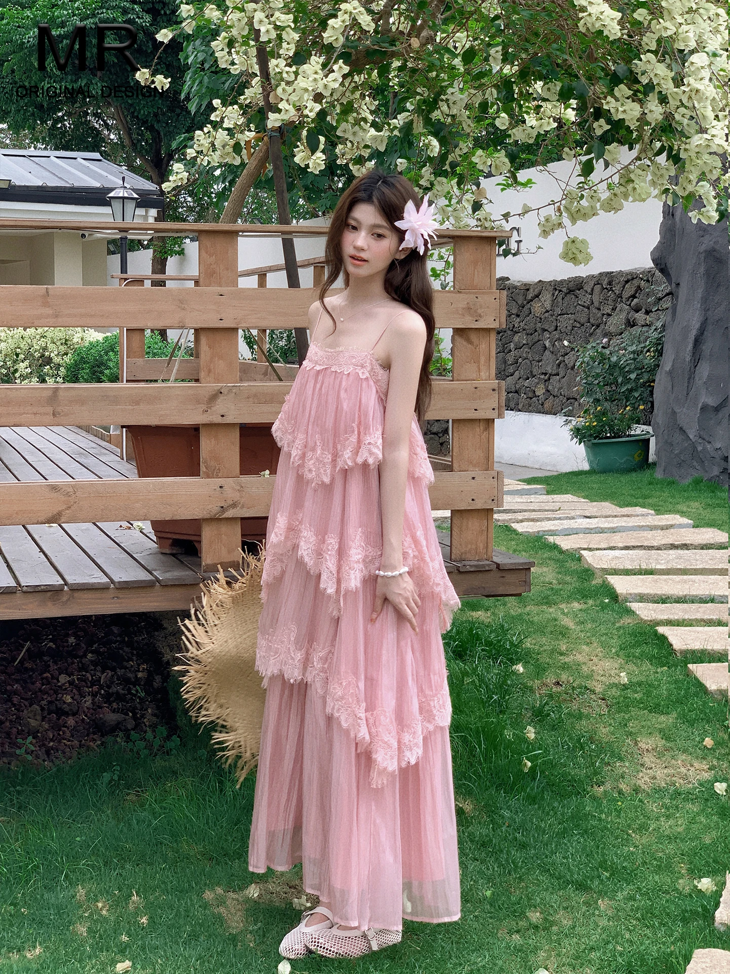 

Pink Lace Trim Belted Summer Slimming Tulle Layered Cake Skirt Dress Women's Fashionable Breathable Skin-friendly Sleeveless