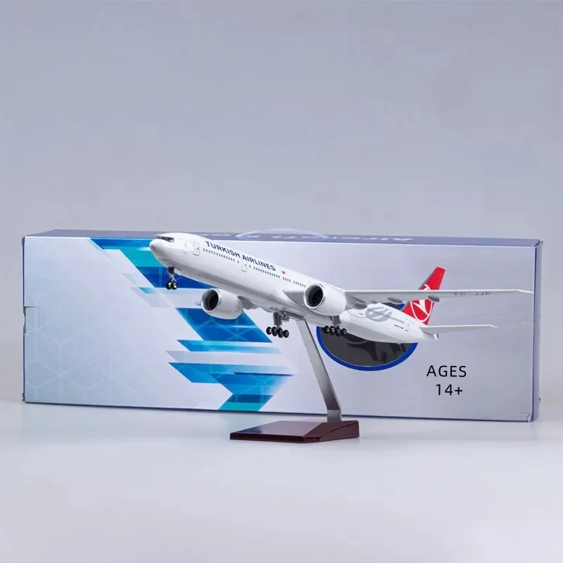 1:157 Scale 47cm Aircraft B777 Turkish Air Airlines Model With Light and Wheel Diecast Resin Airplane Collection Display Gifts