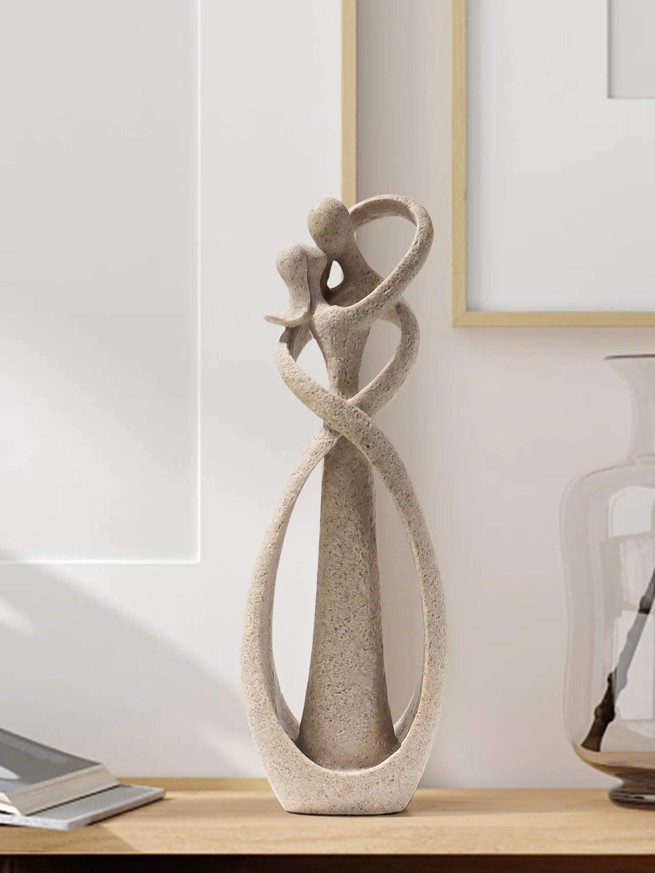 Nordic Style Creative Home Decor: Embracing Couple Sculpture for Office, Bookshelf, Living Room, Bedroom, Tabletop Decoration