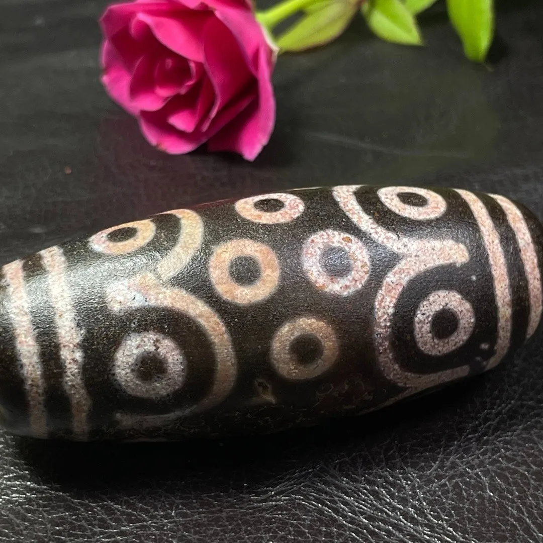 Tibetan Nepalese Himalayan Bead Ancient agate Old Dzi Talisman 23eye Bead Amulet