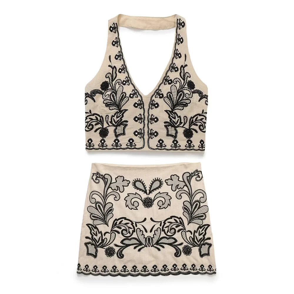 

2025 new women's clothing European and American style casual design embroidery hanging neck backless top&short mini skirt set